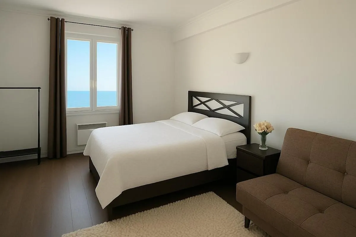 Monaco Scala Suite Rickeys